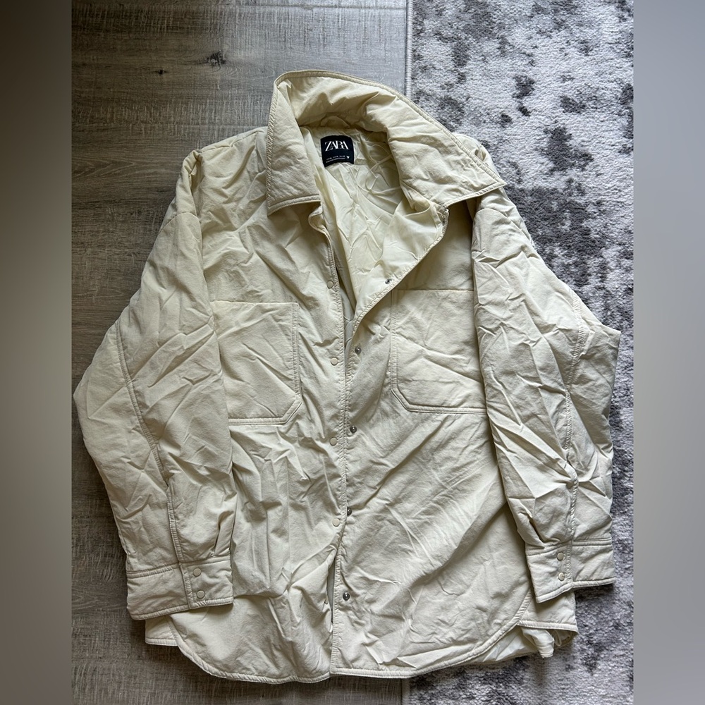 Zara Women's Cream Lightweight Shirt Jacket